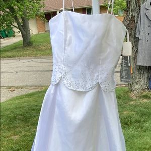 Dave and Johnny Two Piece White Dress Size 9/10